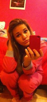 hello! my name is Martina and I'm 16:)