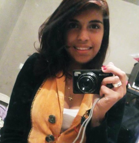 15 anos, libriana, ciumenta, possesiva, boba, romântica, chorona, mandona, orgulhosa, irônica, Apenas aceite! ; Mômô do @lukas_de_assis; Follow me?