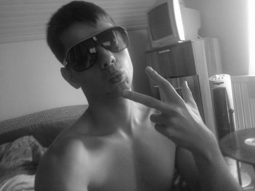 MahikoRiko's profile picture. Hi.My name is Attila. My favourite sport is thai box and gym. I am nineteen years old.