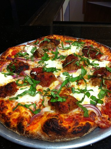 Awesome pies and happy vibes!
9677 Elk Grove-Florin Rd, Elk Grove, CA
(916) 686-6655