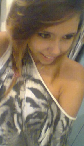 não dê mais tempo para depressão, a vida passa feito um avião, viva com amor e alegria e ouça e sinta o som ♫