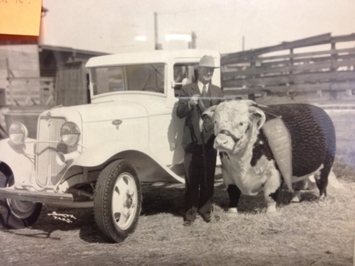 hi , iam larry , iam in the car wash / detail business, in texas and nevada ,and i love what i do. but my real passion is , fort worth history.