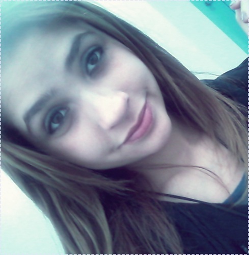 Deus 3! Mayara ,16 anos , Leonina , Linkin Park , Disturbed , Ac/Dc , Nirvana e claro Rap 3 , Sonho em Trabalhar, Cursar Direito ,Paz ,alegria Saude Dinheiro!