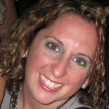 Federal Sales @Microsoft. Random knowledge junkie, Mom, Syracuse Alum. Loves wine, travel, dogs, dancing, tech. I talk. A lot.