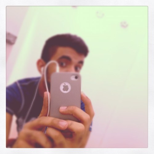 saeedharib's profile picture. 