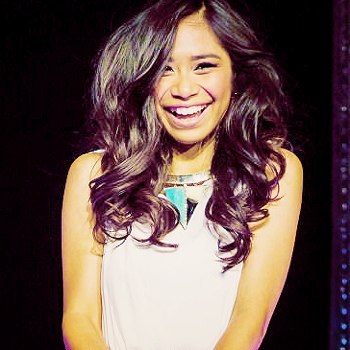 Love me some Jessica Sanchez! She's my  musical drug. #BluJayForLife 
Member over at http://t.co/Fbi2j71A5g.  Oh, and Im a dude. Lol