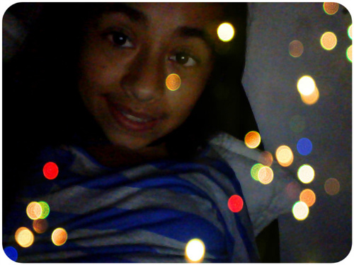 tengo 13 años, soy muy divertida, nose ocupar mucho el twitter por eso no tengo muchas cosas pero bueno, amo alos JONASBROTHERS'3  y eso adios*-*
