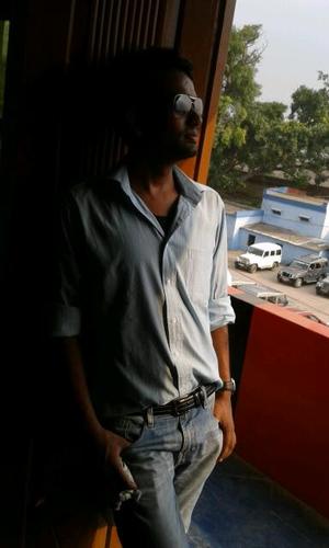 adityaadi121212's profile picture. Director & CEO @UnitreeFinance