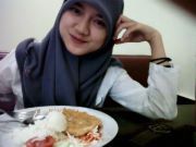Sedang mengejar sarjana management :-)