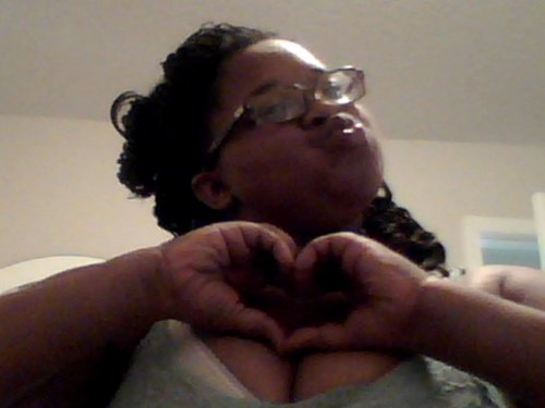 It KKBaby anyways watz up im a cool person to be around but i have a freaking attitude so be for warned if ya cross me dnt expect meh ta be nice.
