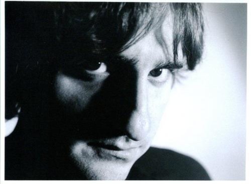 Songwriter, musician, producer, Madrid, London.UniversitDegree of Document & Library Sciences.