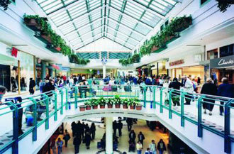 Follow me for up to date tweets on the Student Lock-In @theharlequin shopping centre, Watford... coming soon! http://t.co/VMSzNK2I