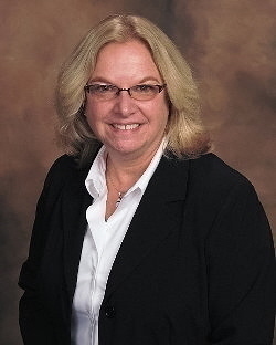 Kansas City Real Esate agent with Reece and Nichols. Also wife, mother and grandmother. I can help with the search of a new home or listing your existing home.