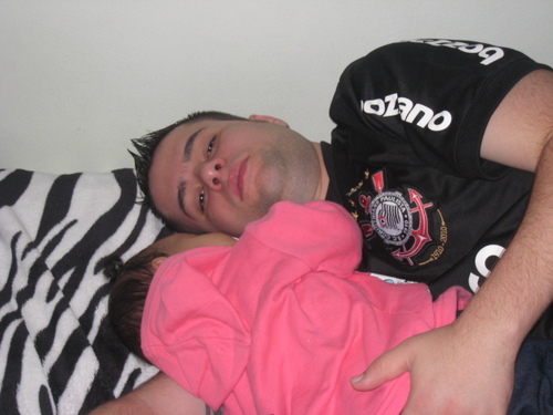 Sou CORINTHIANO com muito orgulho, tenho 24 anos tenho uma filha chamada Lívia e sou solteiro e moro na Z/S MSN: thiago.moura28@hotmail.com