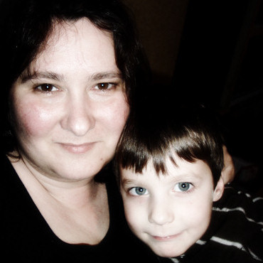 Digi-scrapper, (former) digi-designer, crafter, mom of 4 boys. Love sewing, crocheting, paper-craft, soap-making, paper-making, whatever, as long as it's crafty