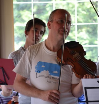 rosarioviolin's profile picture. #violin #noncelapossiamofare #suzukiviolinmethod