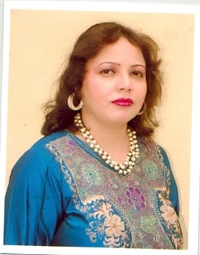 Rupinder Aul is a poet, writer ,astrologer, science teacher and expert in art and craft. She has recently written a film script. She has written two books.
