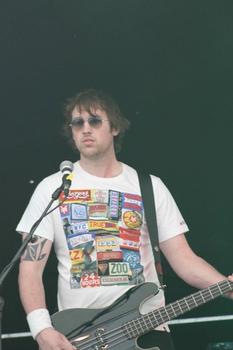 Bassist in @CatLikeThiefuk and all round menace