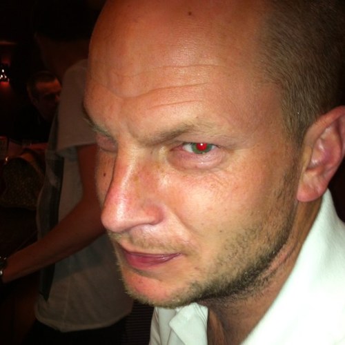 simonrelliott's profile picture. 