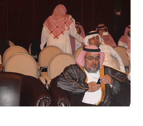 من محبي قراءة الكتب المنوعة و المختصرة في كثير من المجالات 

كل ما يكتب هنا من قلمي .