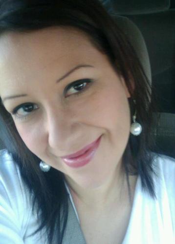 iveetb's profile picture. 