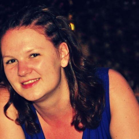 wendydejong's profile picture. 24 | Accountancy | Blogger | Poezenmoeder van Koetje | ♥ @Dafyddjuhh
