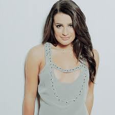 the name is rachel Berry i love to sing and i love finn hudson