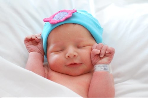 Bcustons's profile picture. Loves Shopping, Saving Money, Bootcamp, My Pups, and Cosmo Radio!