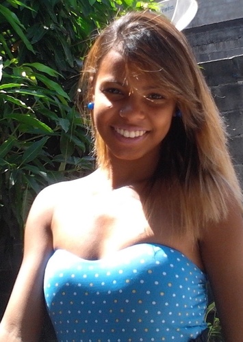 uma garota meiga *-*
http://t.co/6dbi65Wvjf