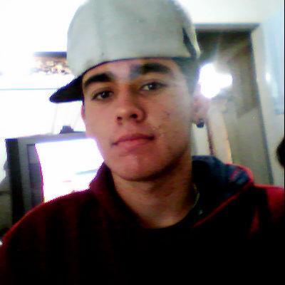 ╭∩╮（︶︿︶） ╭∩╮ pros falsos.