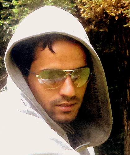 dont follow me i am lost too.. i am totally innocent ...