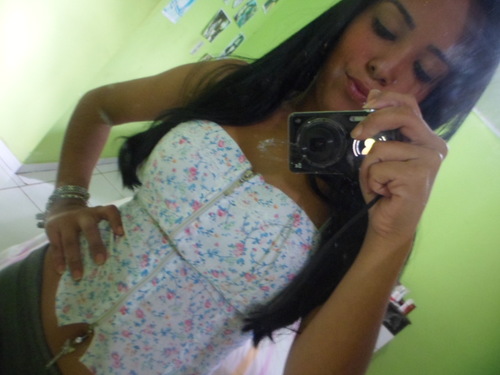 Eu amo vc  miinha Liinda ! Pode tudo  acontecer mais eu nunka vou te deixar ! sz
Pooor :  @1_Chataaa
