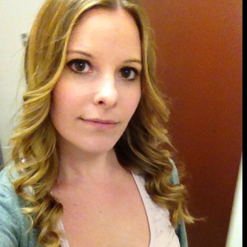 KayteeCupcakes's profile picture. Baking. Baseball. Puppies.