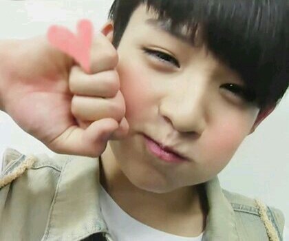 DDa6571's profile picture. 트위터안해요언팔그냥막하셔도됩니다