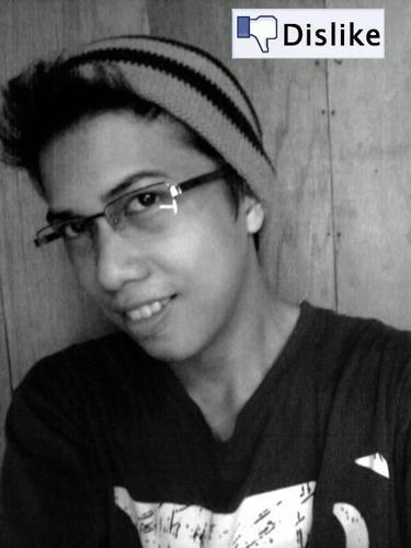 may sariling mundoツ