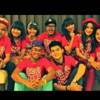 ISkulerSulawesi's profile picture. iskul9 | Bersama kita bisa || Admin : @DithaCahyani LOVE ISKUL 9 ♥ Tamara , Alia , Dycal , Anggara , Gege , Kvin , Puspa , Willy , Tata ♥ always support mereka