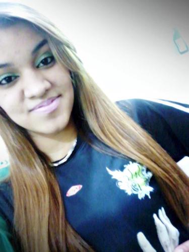 - A pressa é a inimiga da vitória .. O #_fraco não tem espaço e o #_covarde morre sem tentar !$$*