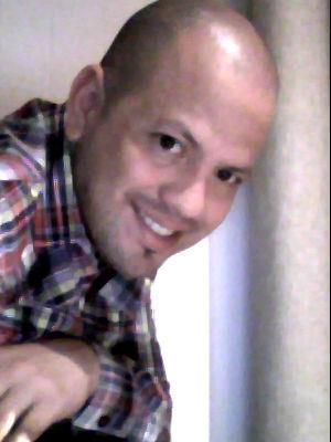 Business owner & Entrepeneur ,enjoys food, travel and meeting interesting individuals...