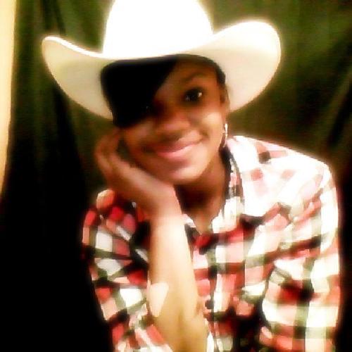Names Opal, I love just about every sport i can play! TRACK!:) Love country music, I hate rude people