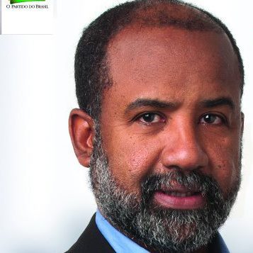 Fernando Fernandes para Vereador 15-762! Advogado federal, pavunense e estudioso do tema mobilidade urbana.