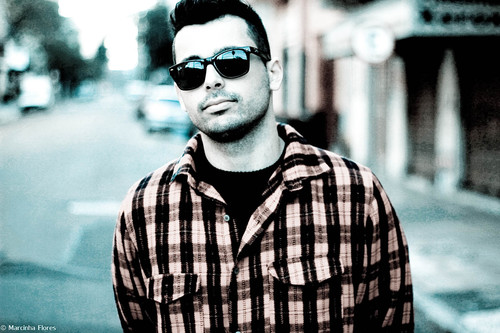 Celo Santiago - Cantor http://t.co/Xl1wvRZrSu