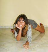 @larissa_mirela