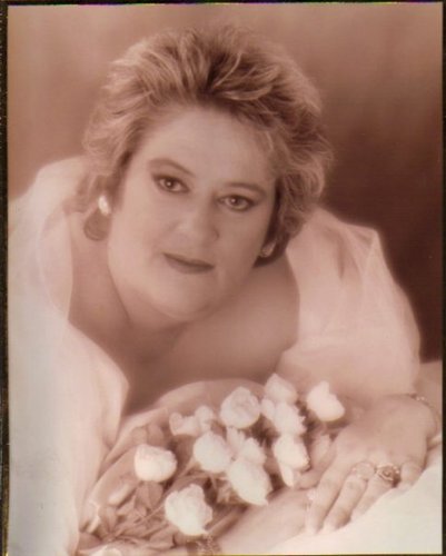 MARRIED ,AGE 56 RETIRED LOVE MUSIC , READING  , DANCING ,CHATTING , MEETING FRIENDS ..travel .