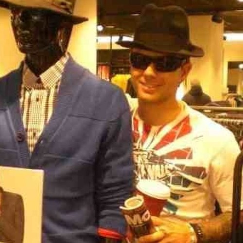 herm182's profile picture. 