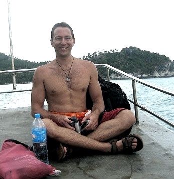 Yoga, Health, Vegetarian, Peak Performance & Longevity. I love travel  & music. UK based. follow me and i'll follow you back in 24 hrs. http://t.co/pgkzGNyaol