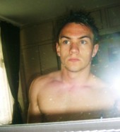 hiya, i'm sort of new too twitter, so yeah, follow me and i'll follow back, i also send nudes :) don't like it? unfollow.