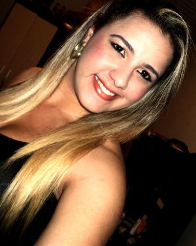 Estudante de Administração, servidora pública, feliz, mimada,impulsiva, forrozeira ... *** apaixonada pela vida *-*