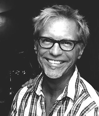 CaddyWraps's profile picture. CaddyWraps are the best way to apply hot or cold therapy. Our Face Caddy, Eyes Caddy and Back Caddy make it easy.  
 And, we're made in the USA.