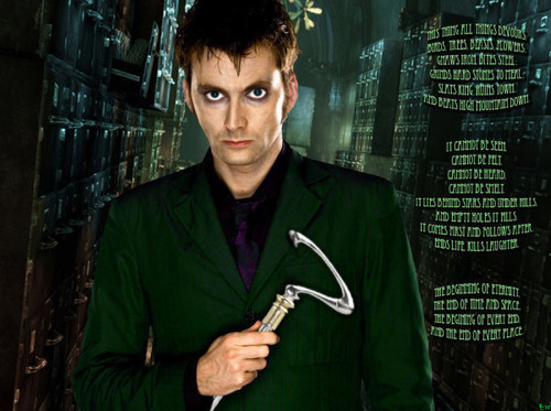 It is I! The Riddler! Please, I dare you challenge me, so again I can prove that I...am better than you! Homes @GothamsLily Extended bio below! (Multiverse, RP)