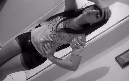 @AmericaFCNatal
ms. Pαixõees ♥ 15 αninhos ,
cαnceriαnα / Chata / Ciumenta /
Complicada .... Super Linda & Feliiz
♥